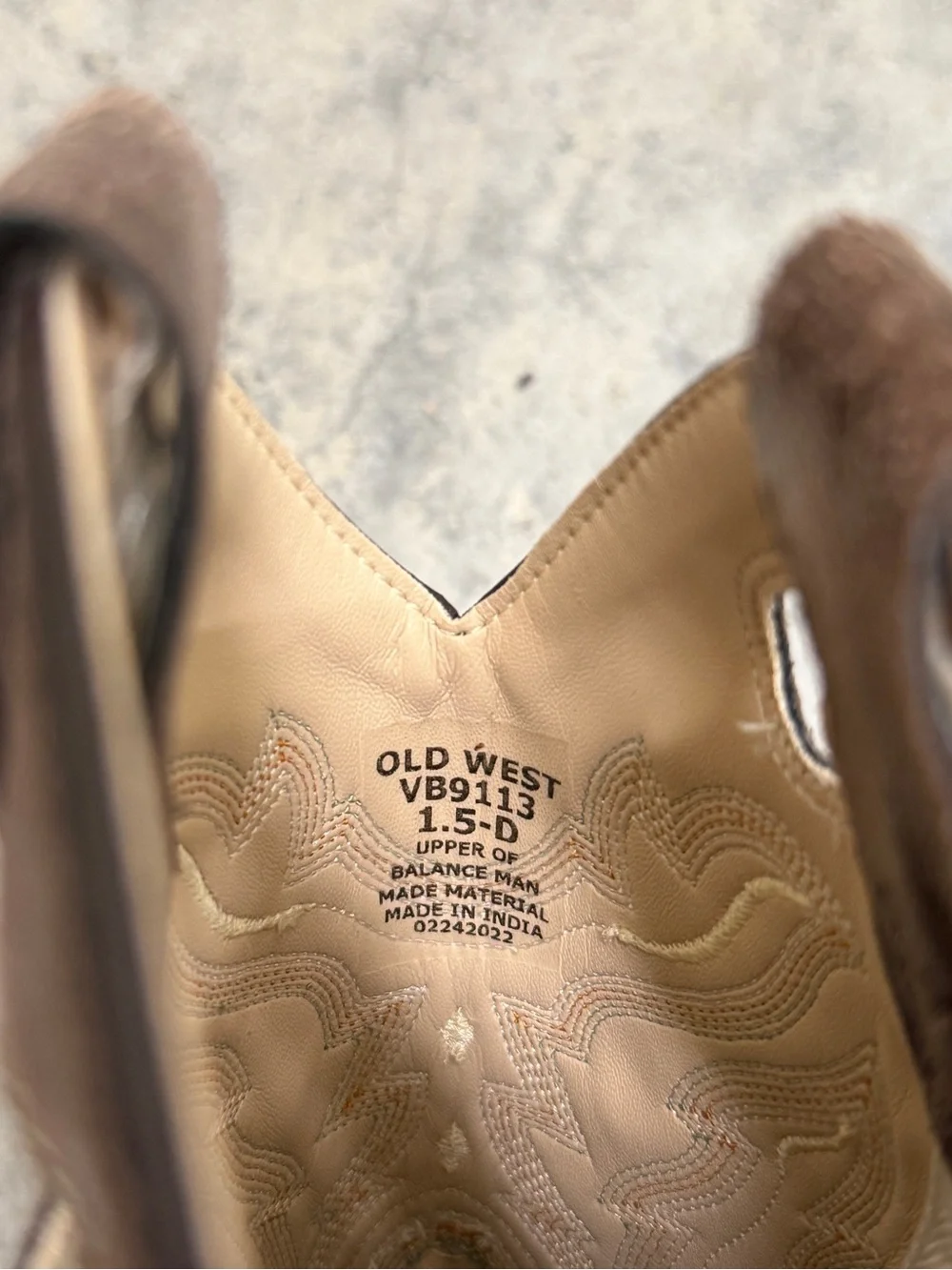 Old West Kids Cowboy Boots Brown Leather square toe size 1.5D youth unisex